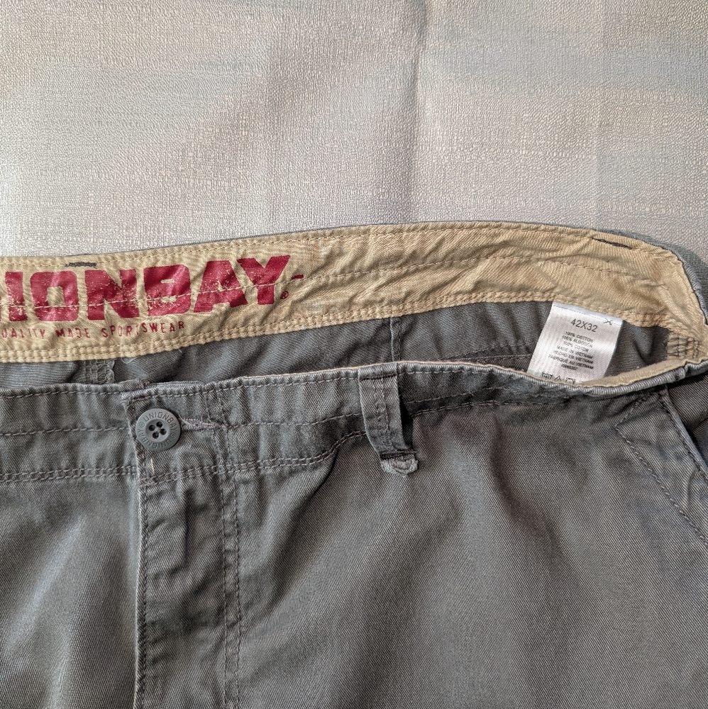 Union Bay Cargo Pants Men's Size 42x32 - Picture 5 of 5